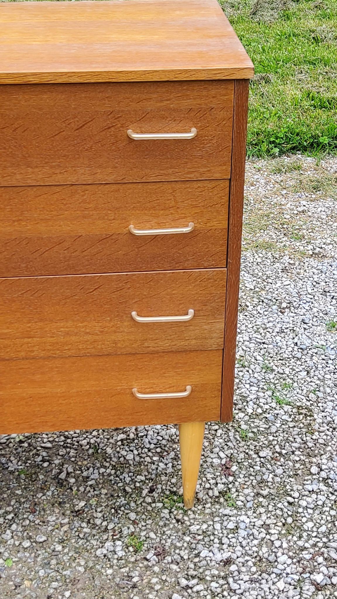 Vintage chest of drawers from the 50s in blond oak 4 drawers conical legs
