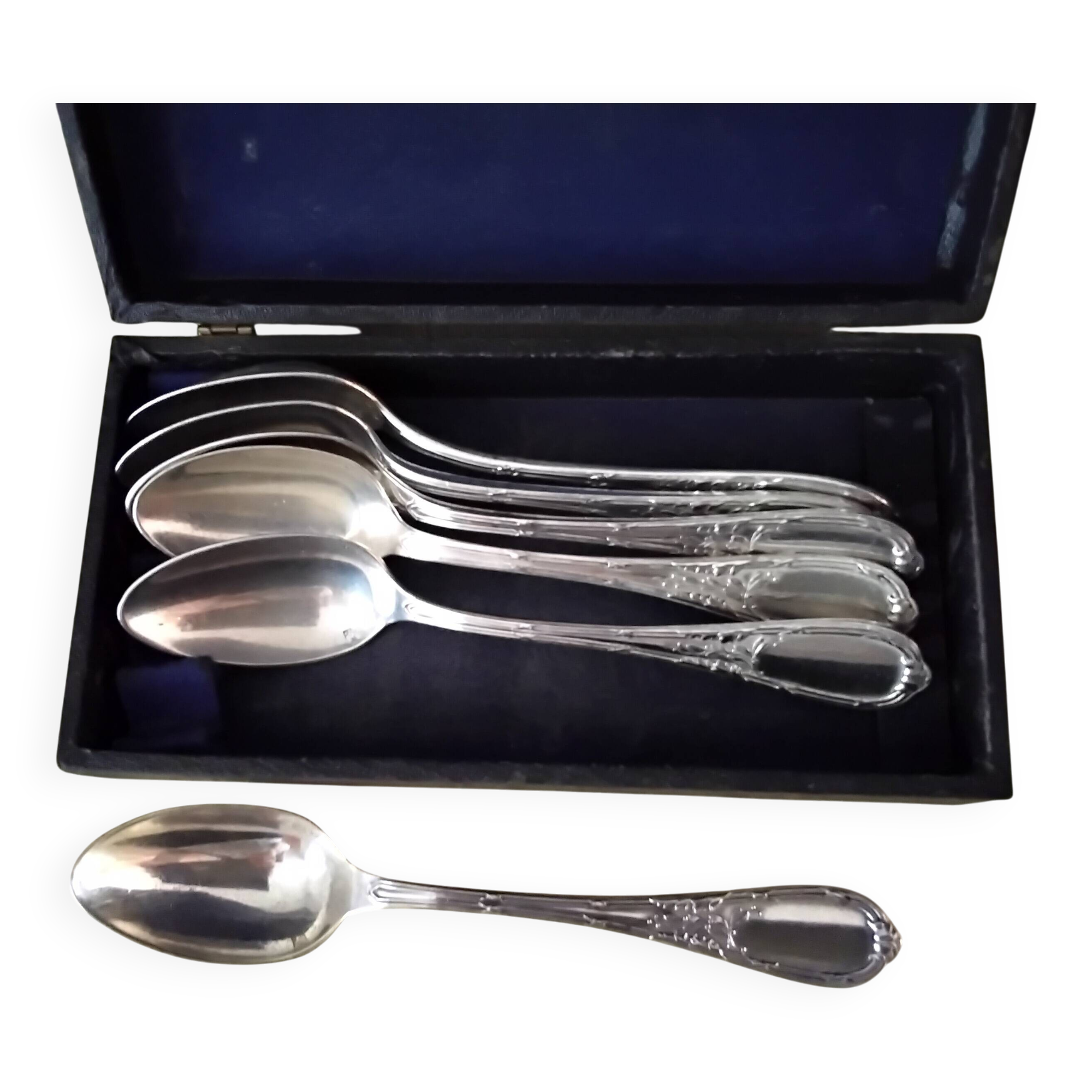 Set of 6 Ercuis Louis XV Style Silver Plated Coffee Spoons