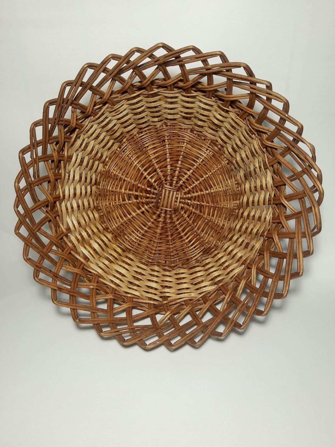 Vintage round wicker basket
