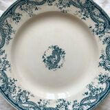 U&C Sarreguemines ironware footed plate