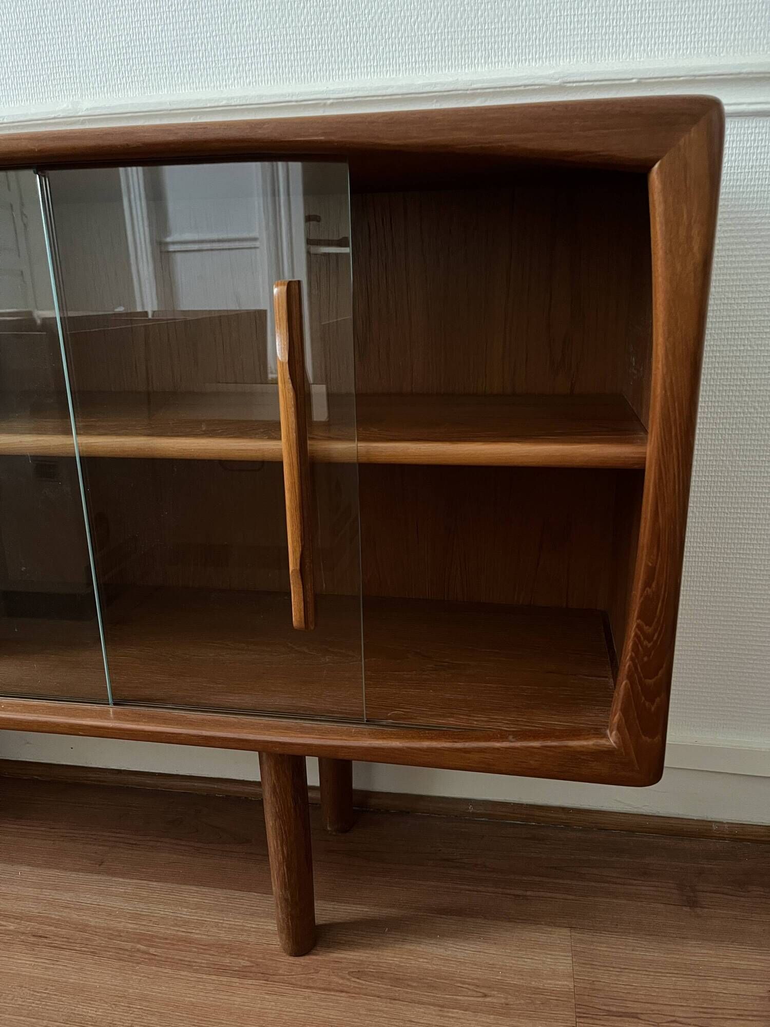 Scandinavian enfilade