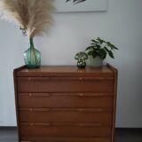 Scandinavian chest of drawers
