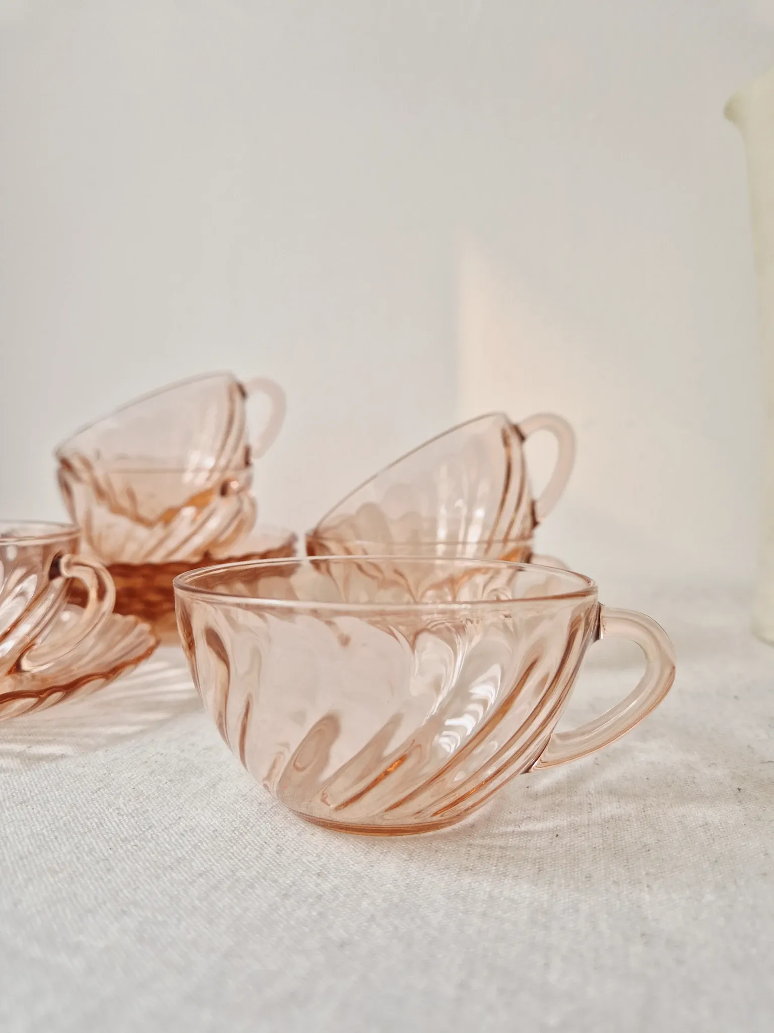 Set of 6 Coffee Cups & Saucers "Rosaline" '70s - Arcoroc France