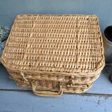 Vintage rattan case