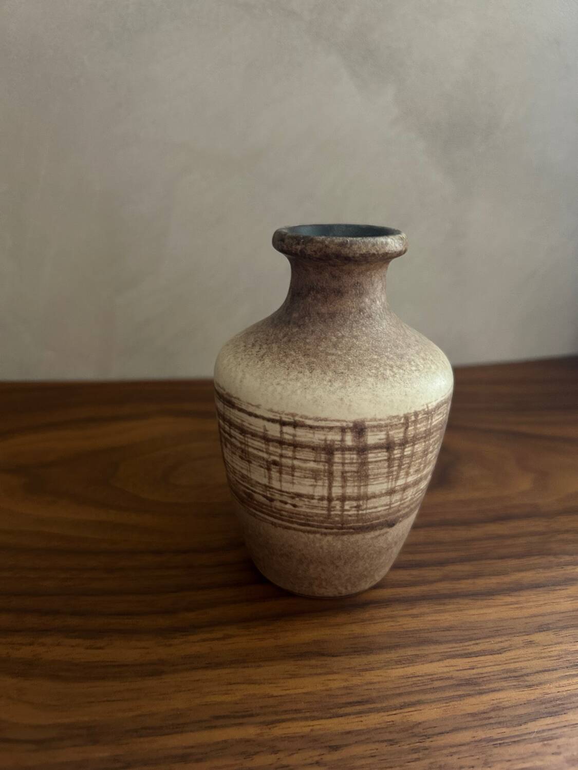 Rare: Small East Germany VEB Haldensleben vase numbered 3069
