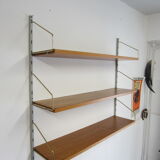 Scandinavian modular wall shelf