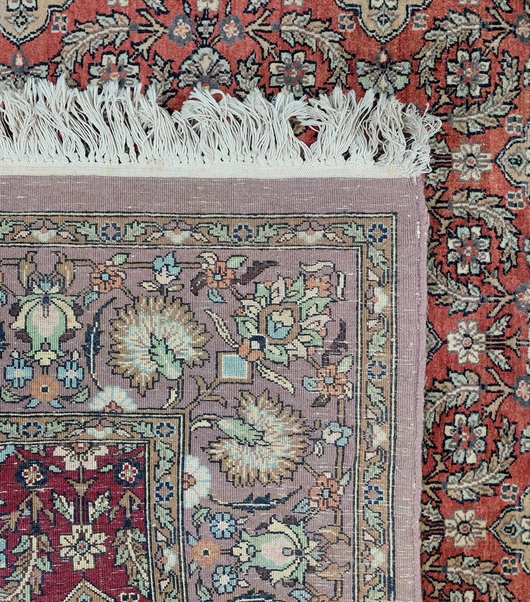 Kashmir carpet in wool and hand-knotted silk