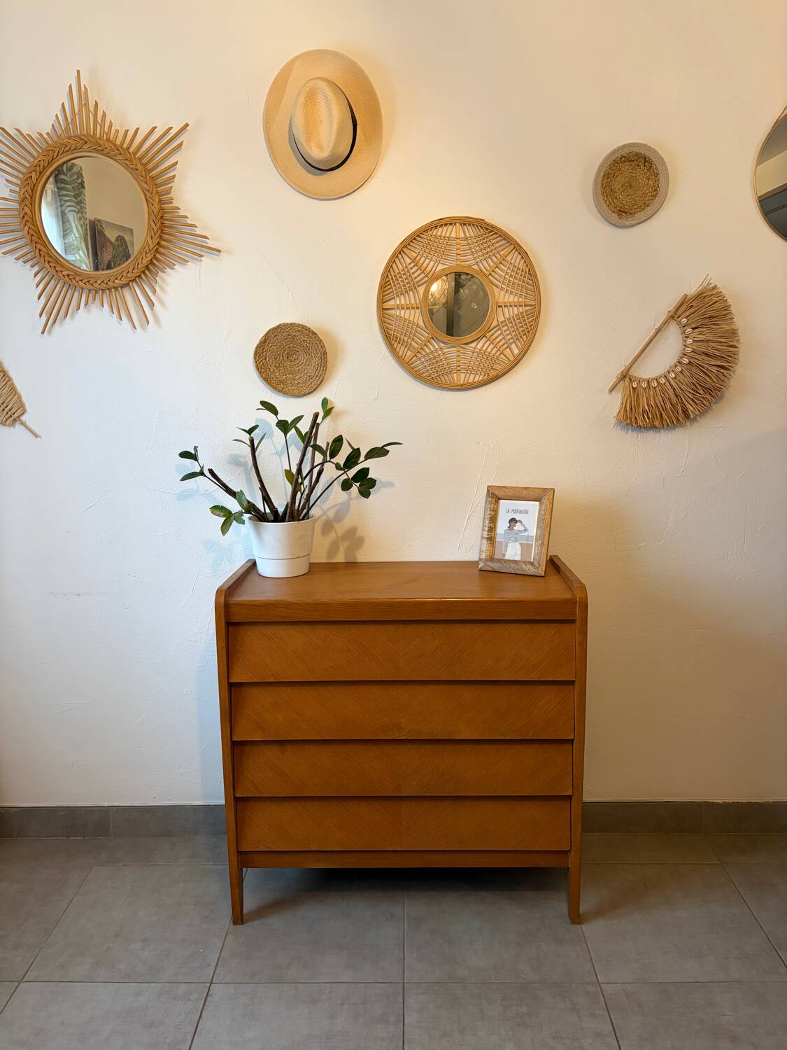 Très belle commode vintage scandinave