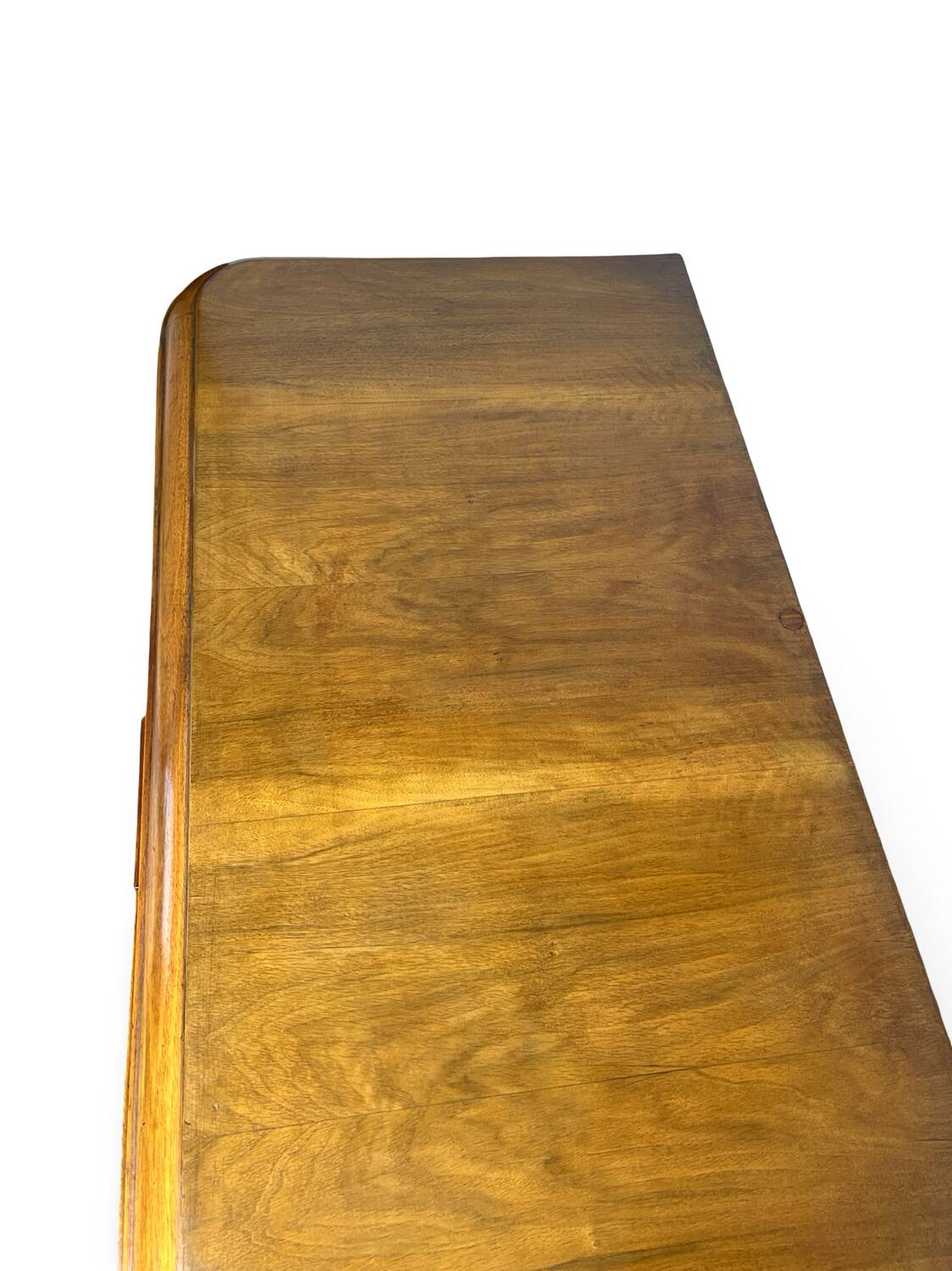 Buffet en noyer Art déco italien, de grande qualité.