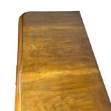 Buffet en noyer Art déco italien, de grande qualité.