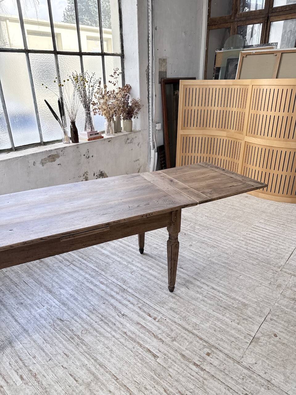 Solid oak farmhouse table with integrated extensions 1950