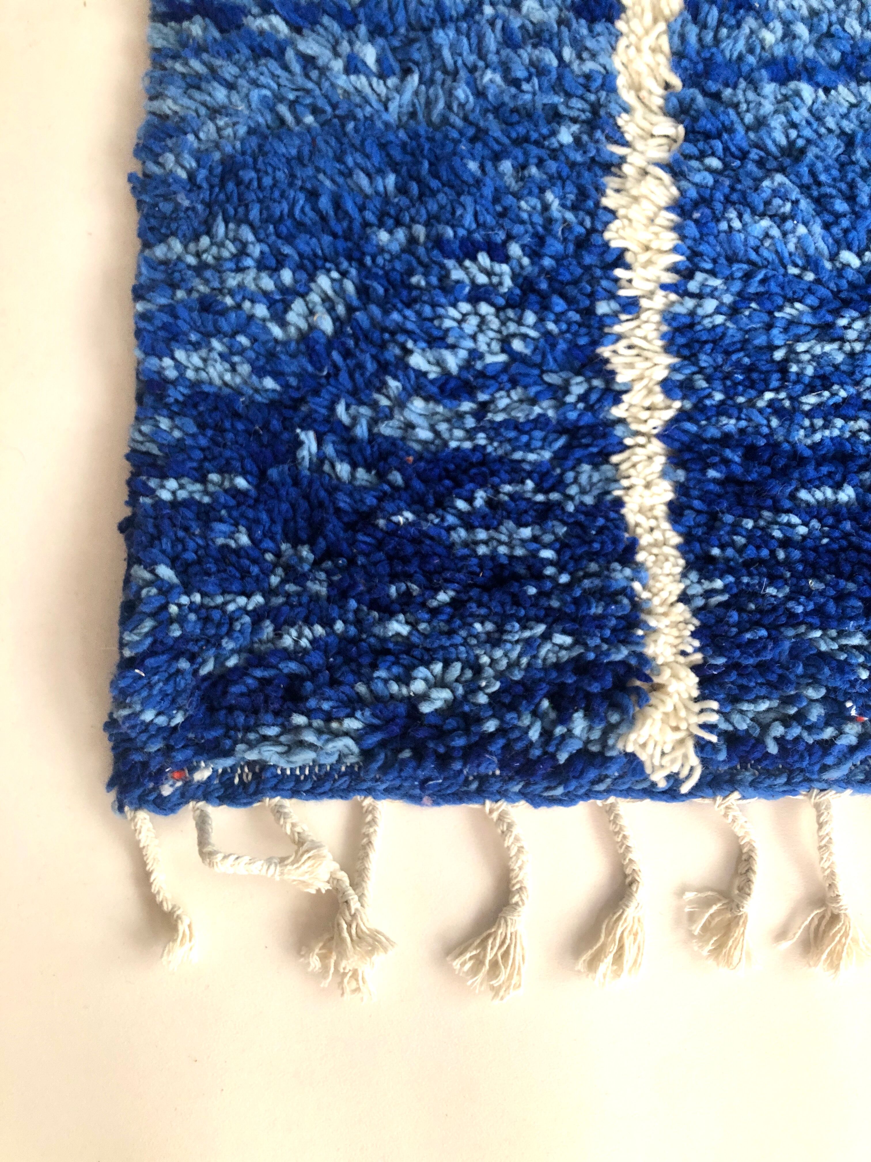 Moroccan Berber carpet Beni Ouarain blue mottled with white patterns 3,37x2.08m