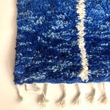 Moroccan Berber carpet Beni Ouarain blue mottled with white patterns 3,37x2.08m