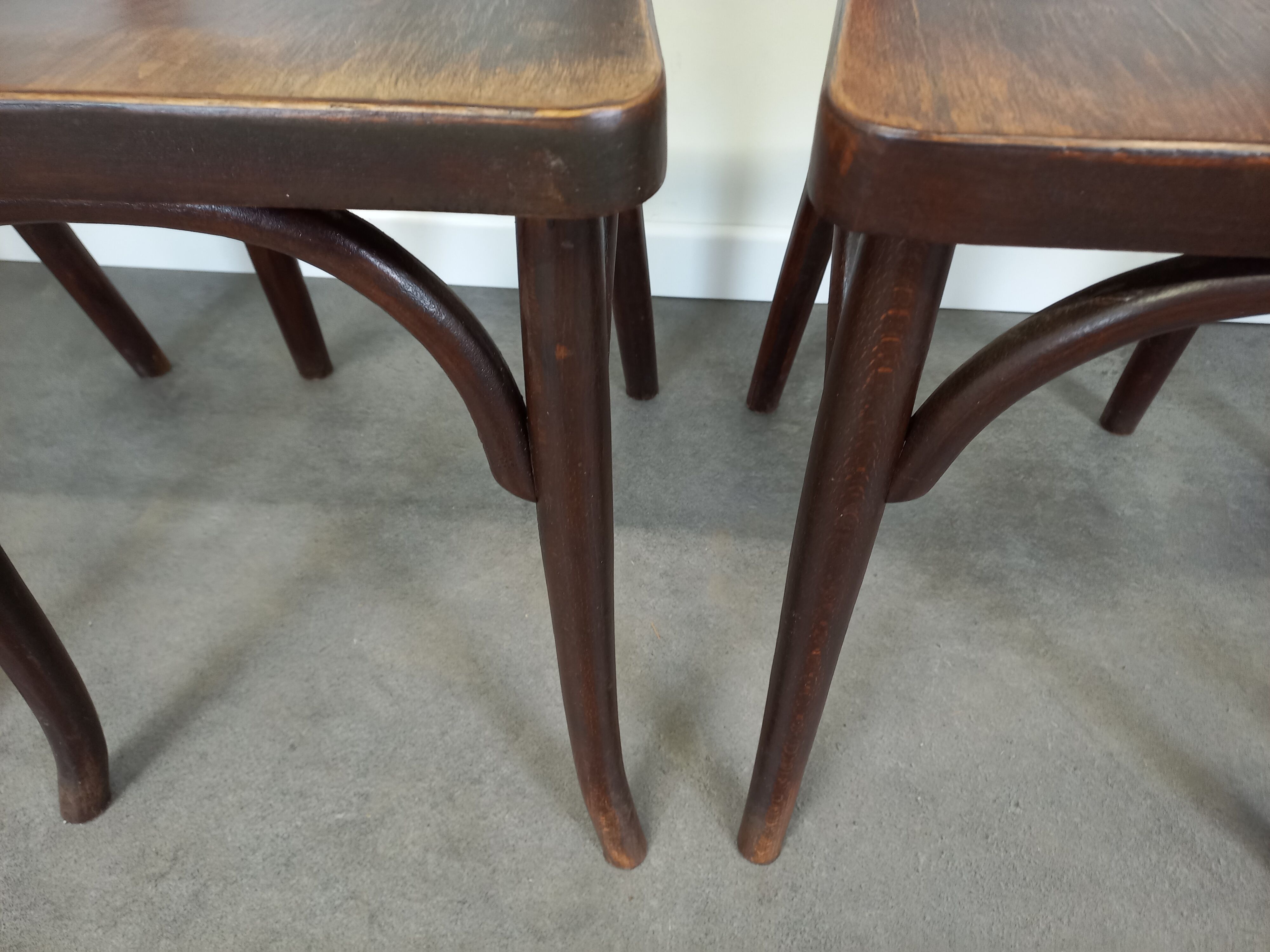 Vintage bistro chairs lot of 4