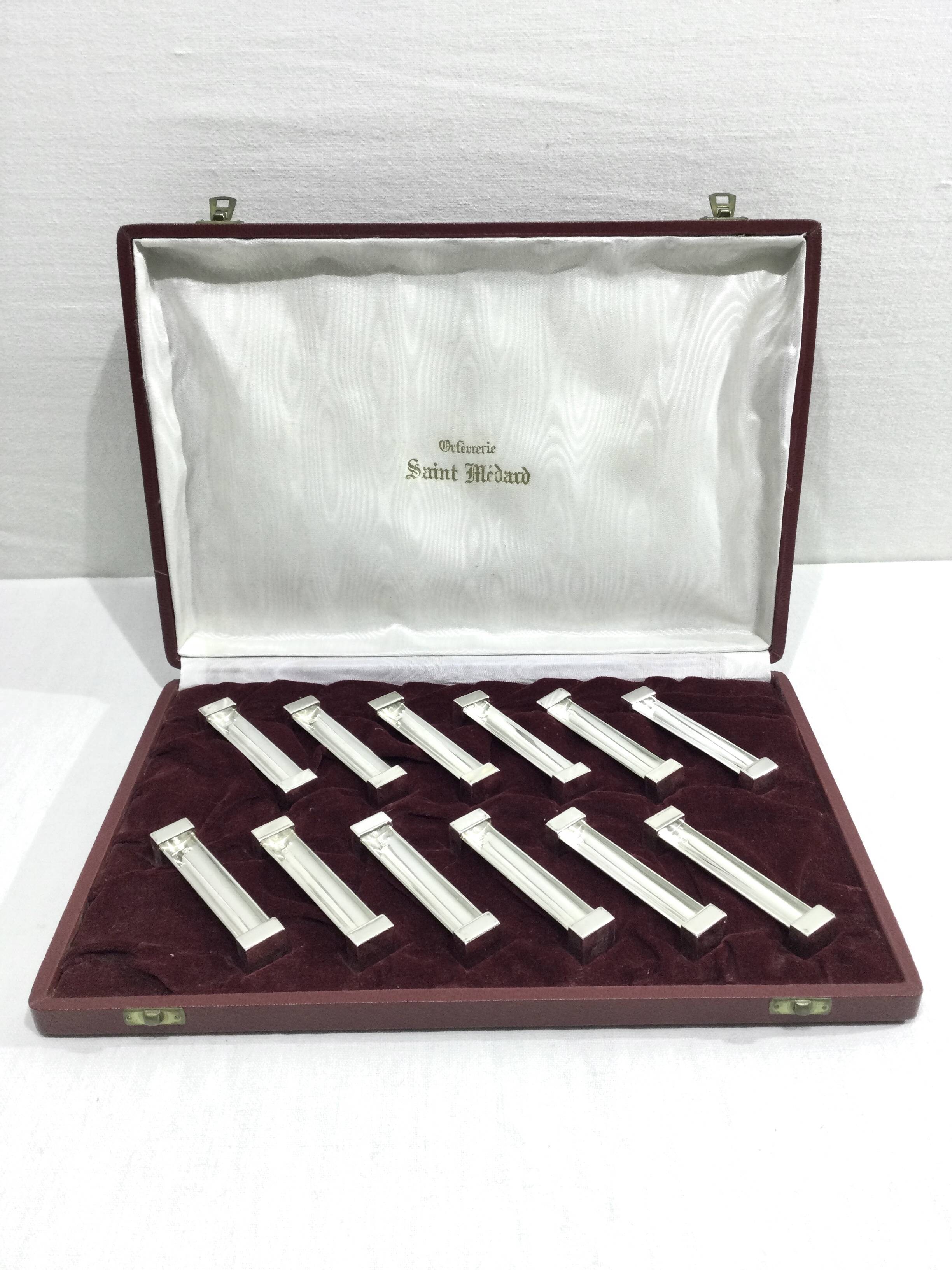 Saint Médard – 12 silver metal knife holders