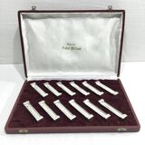 Saint Médard – 12 silver metal knife holders