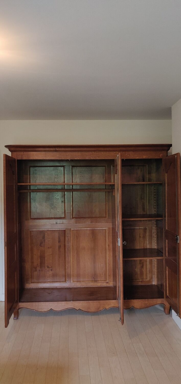 Armoire ancienne