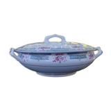 Soup dish of the Saint Amand faienceries of the new ceramic factories in the north