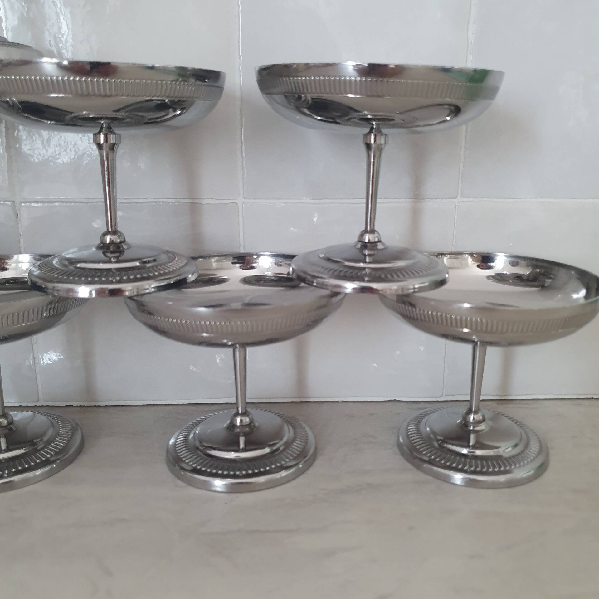 8 stainless steel 18/10 FCA style Létang and Rémi Jean Couzon cups