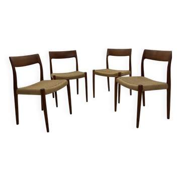 Ensemble de chaises danoises par Niels Møller pour J. L. Møllers, années 1960, ensemble de 4.