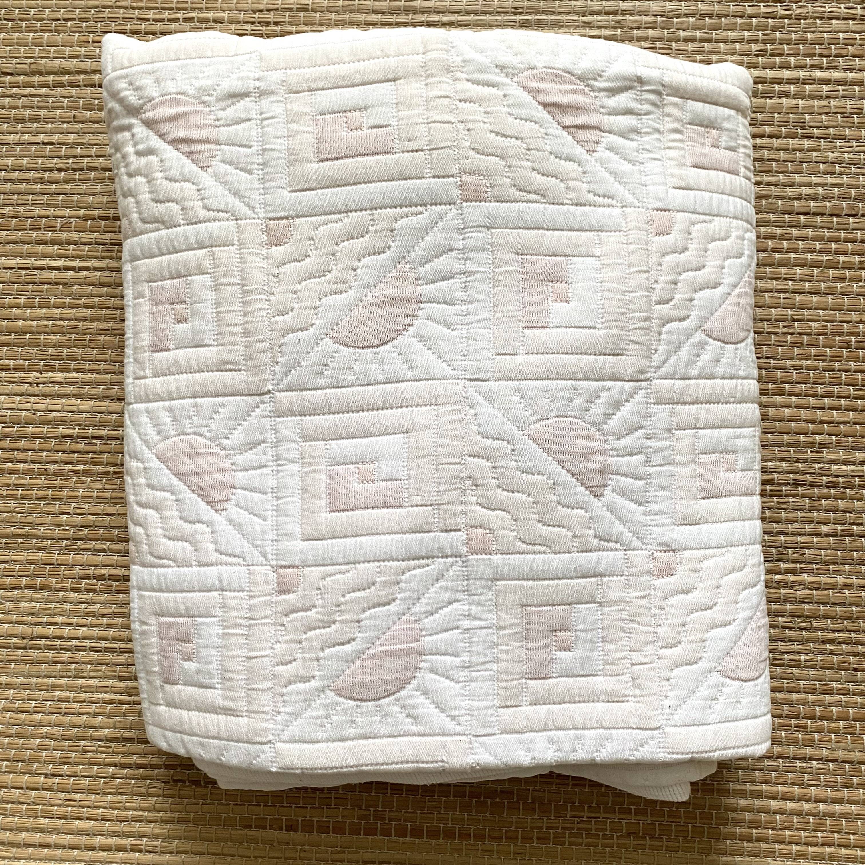 Couvre lit matelassé années 80  - 170 X220