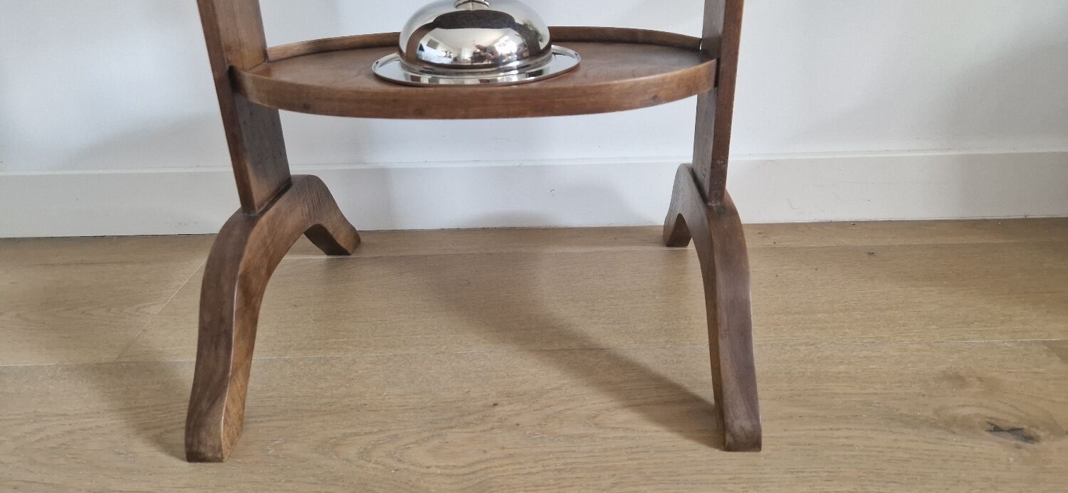 Antique walnut pedestal table furniture