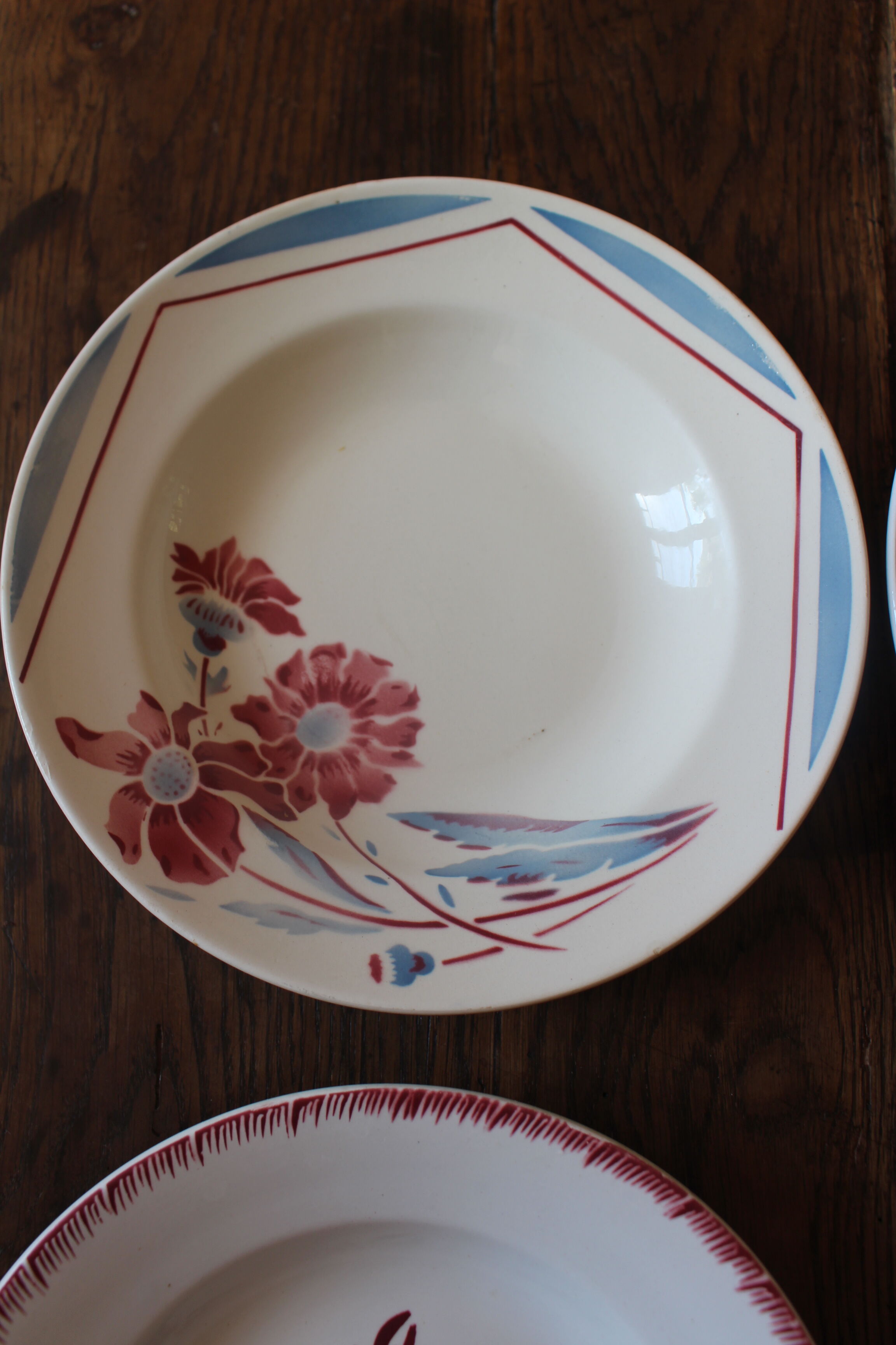 Lot 4 hollow plates mismatched art deco Badonviller Digoin