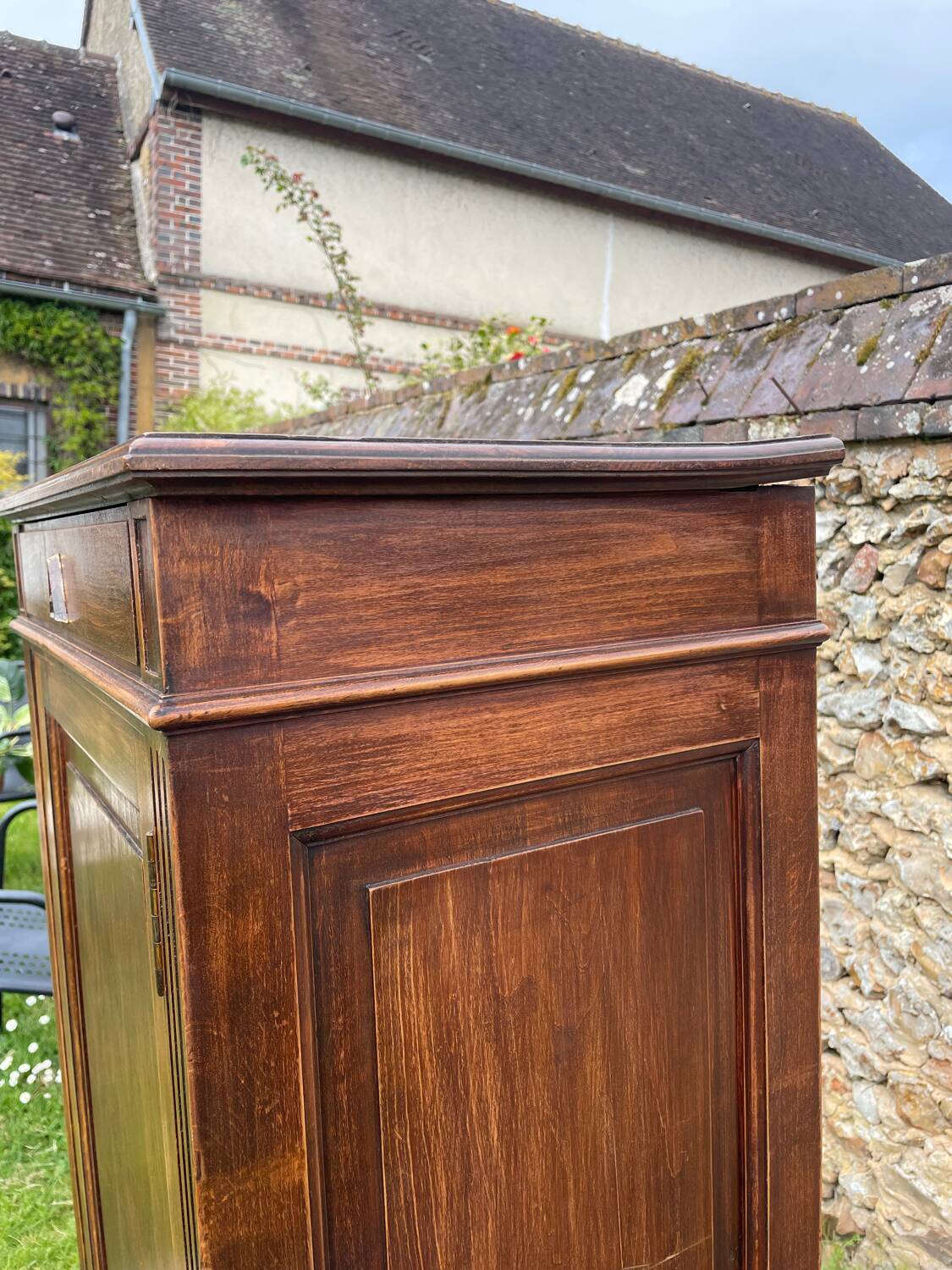 1-door notary cabinet