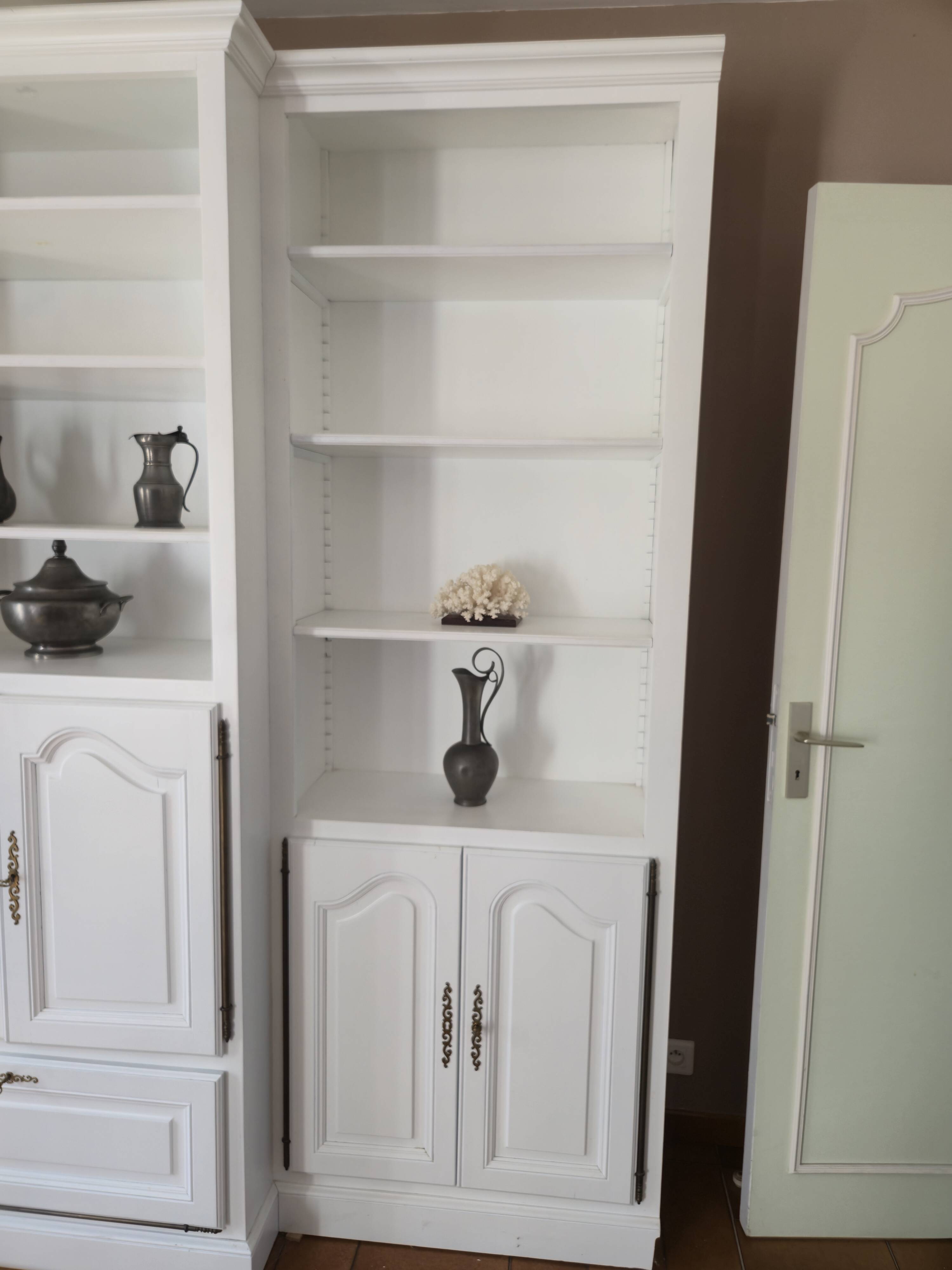 White cerused wood library (+TV housing)