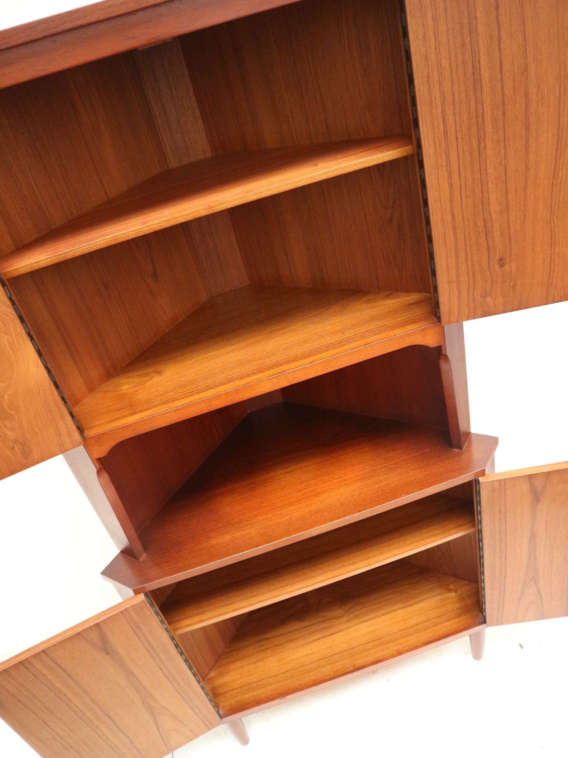 Vintage Danish design corner cabinet / sideboard from the 1960s