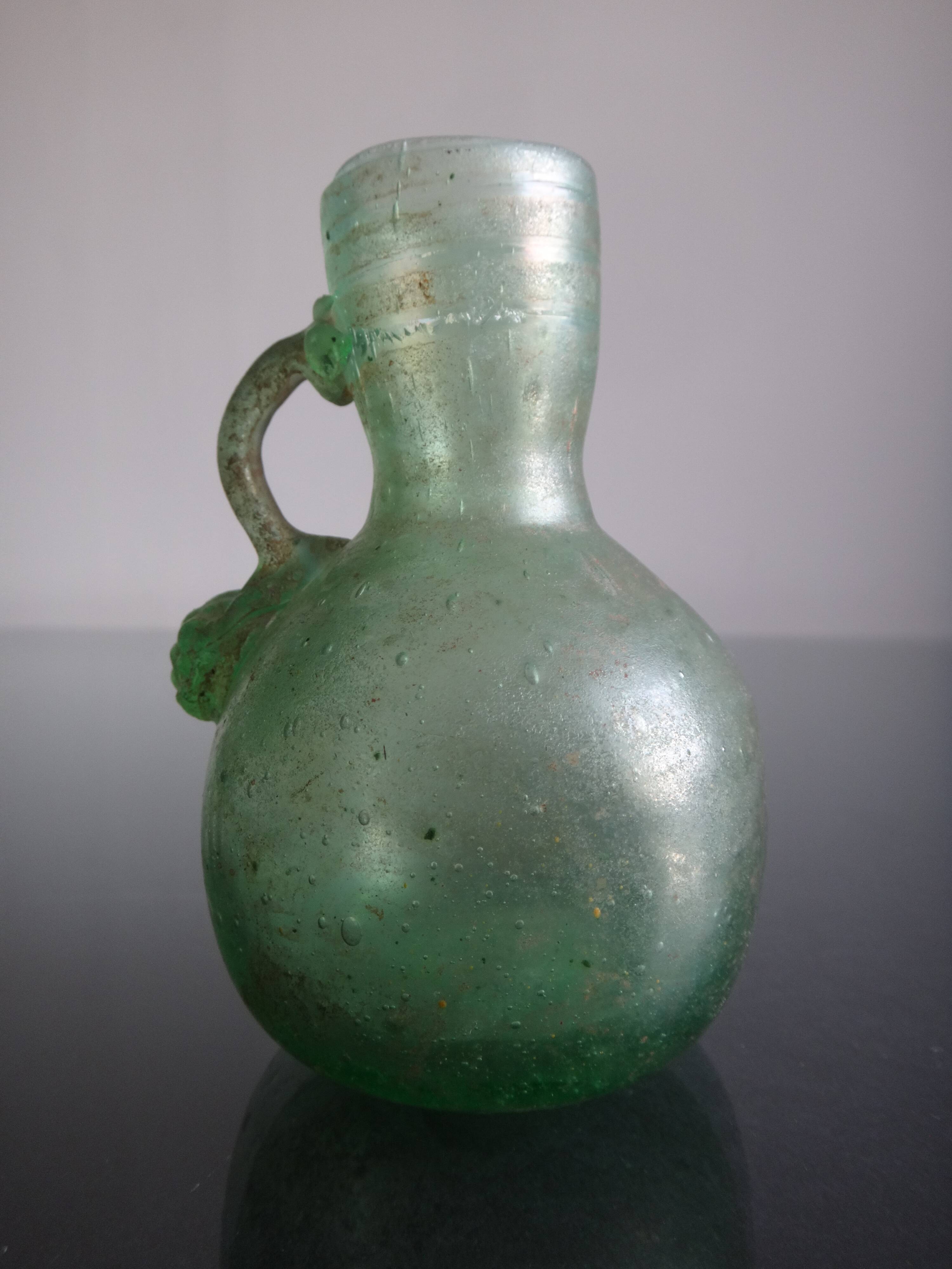 Ancient hanse vase in roman Gallo iridescent glass