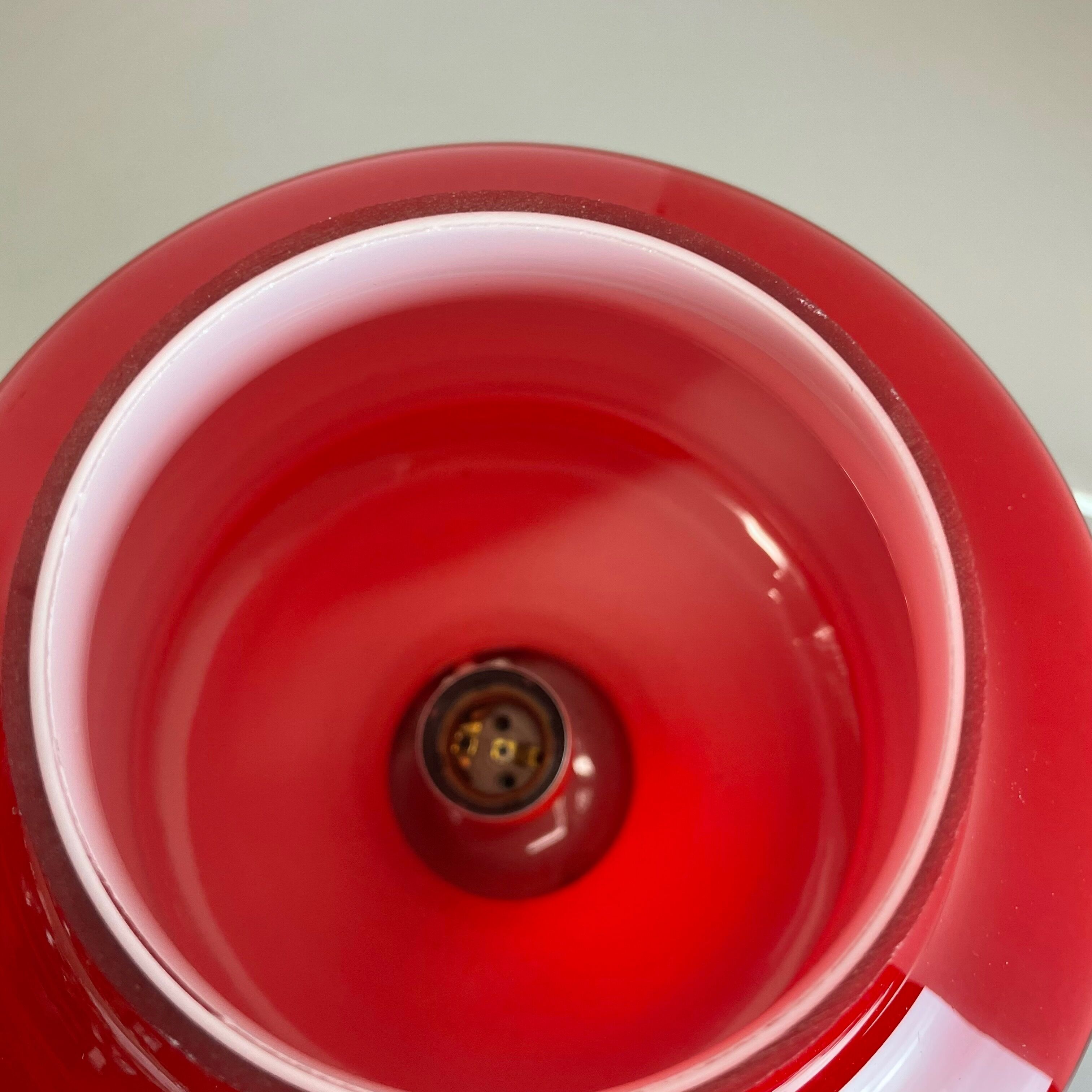 "Mushroom" Red Glass Table Desktop Light Made Hustadt Lights, Germany, 1970 No.2