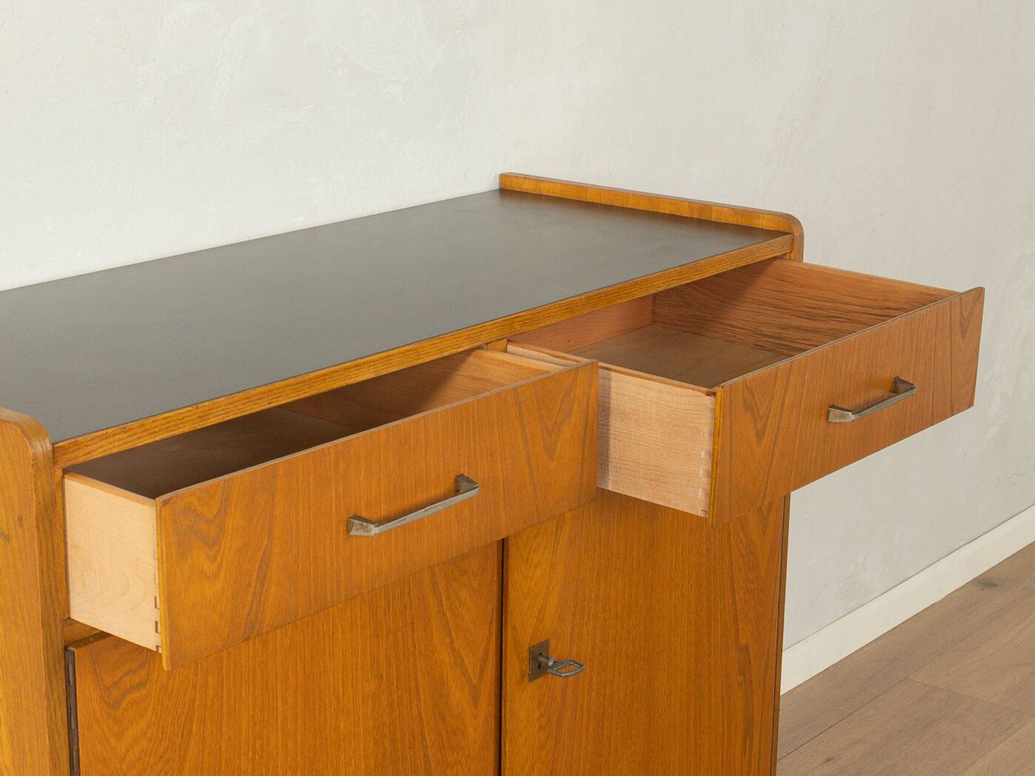 1950s chest of drawers
