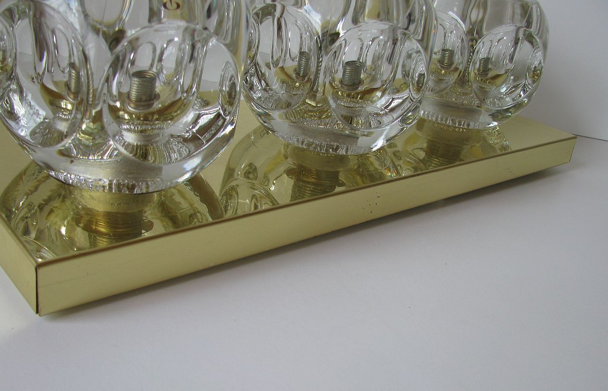 Applique en laiton et en verre de Peill et Putzler années 1970