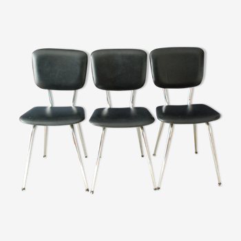 Set of three chairs in black leatherette