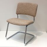 Strafor chair