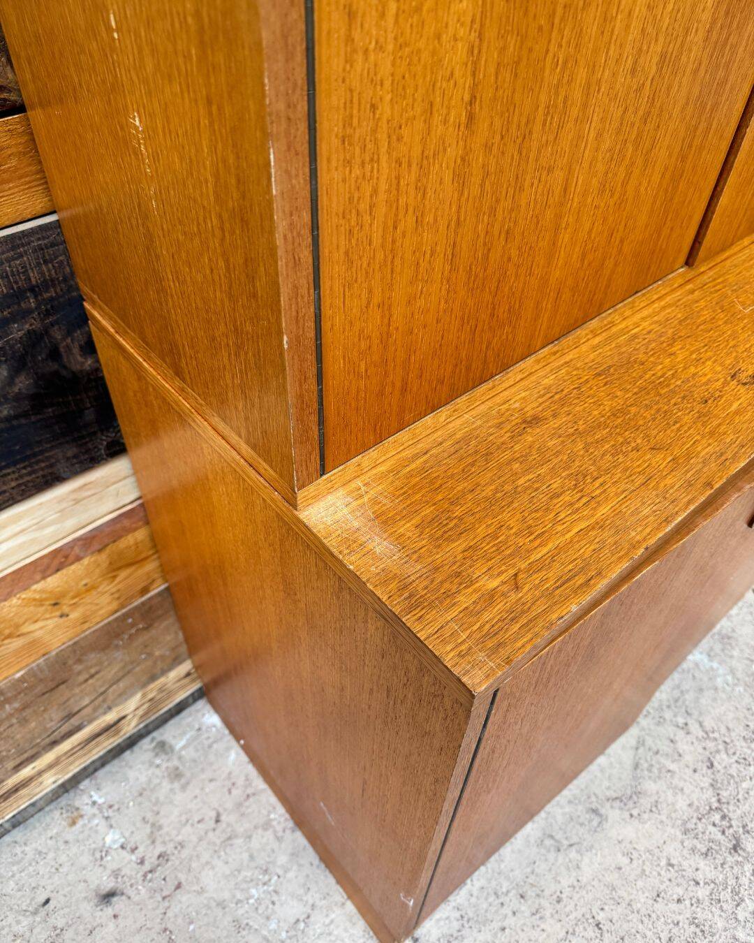 Teak bookshelf - 1960s