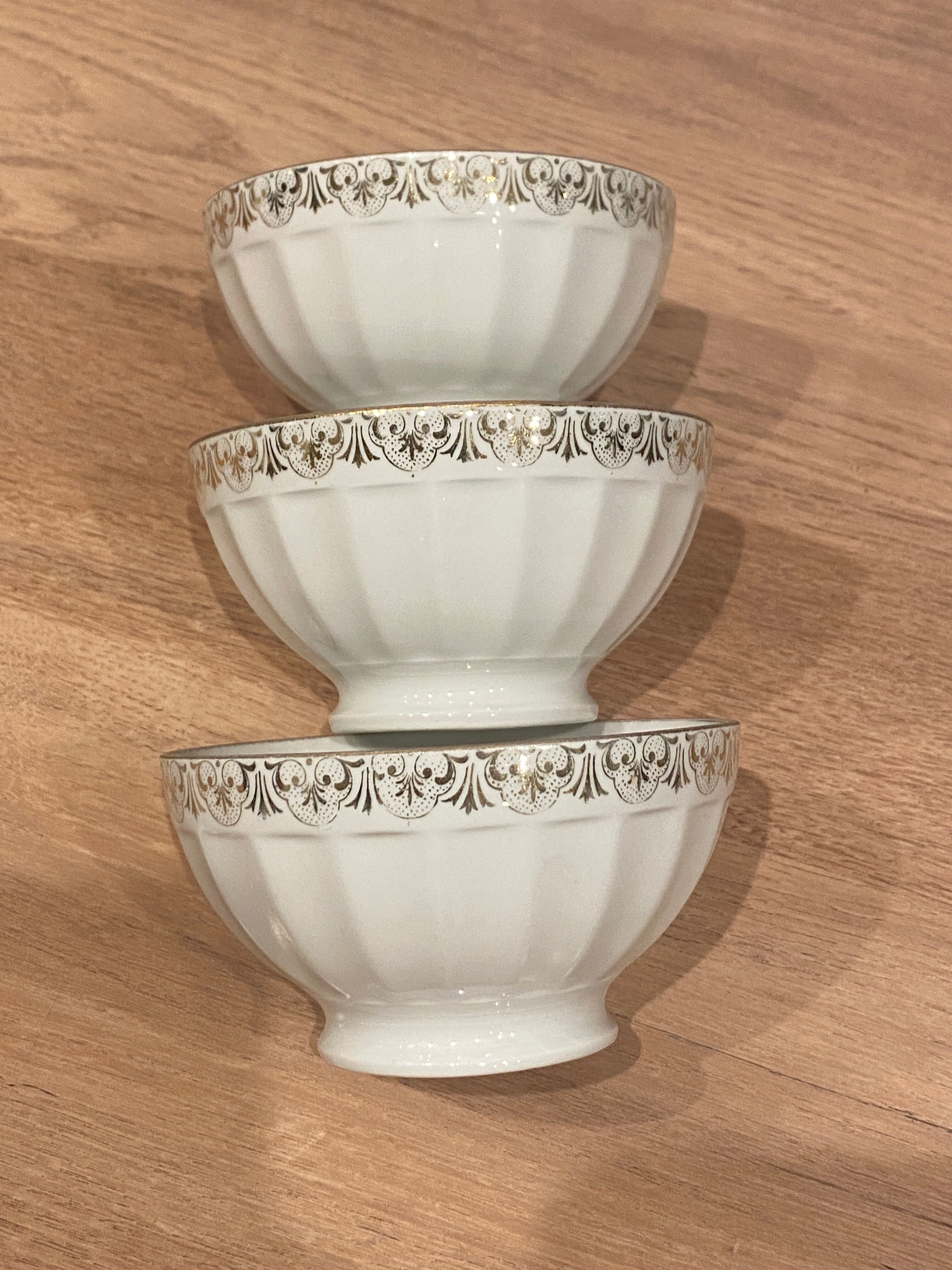 3 small faceted bowls