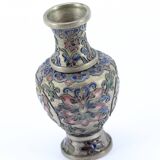 Chinese email vase