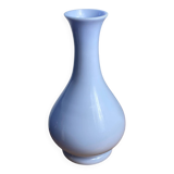 Globe in opaline violet