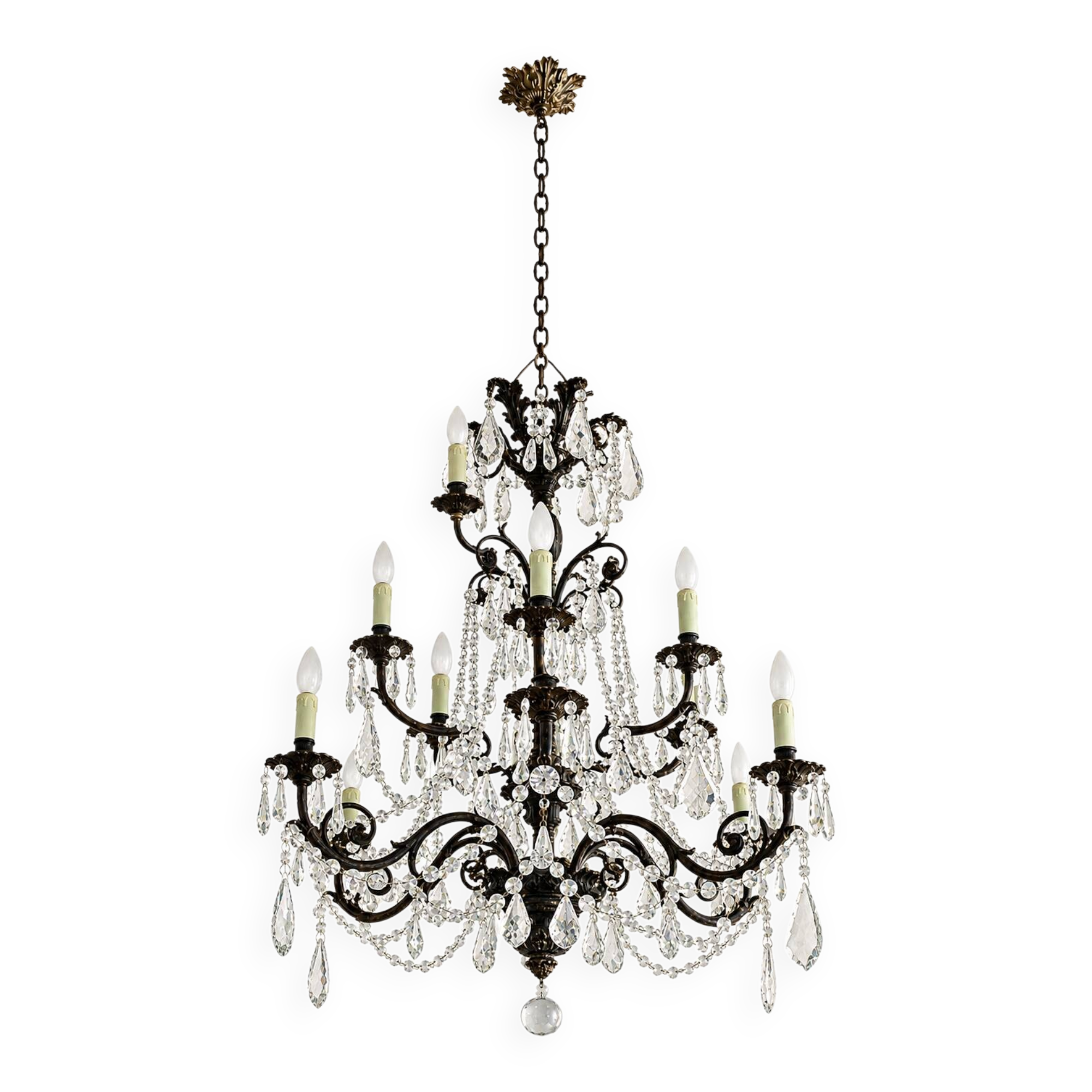 Chandelier with pendants