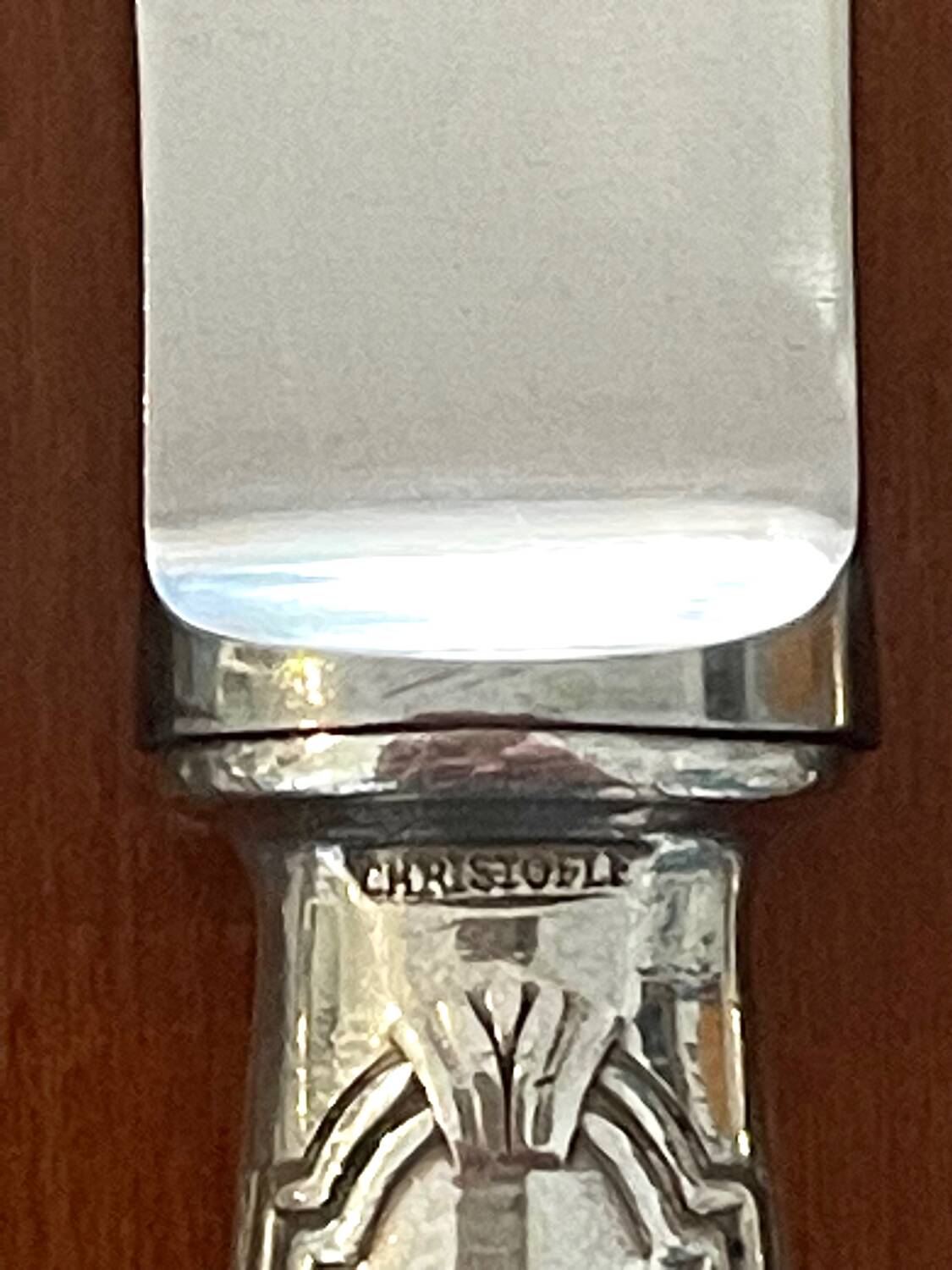 Christofle crossed ribbons 8 knives entremet dessert cheese very good condition