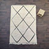 Tapis berbere beni ouarain motifs gravés 170x255 cm