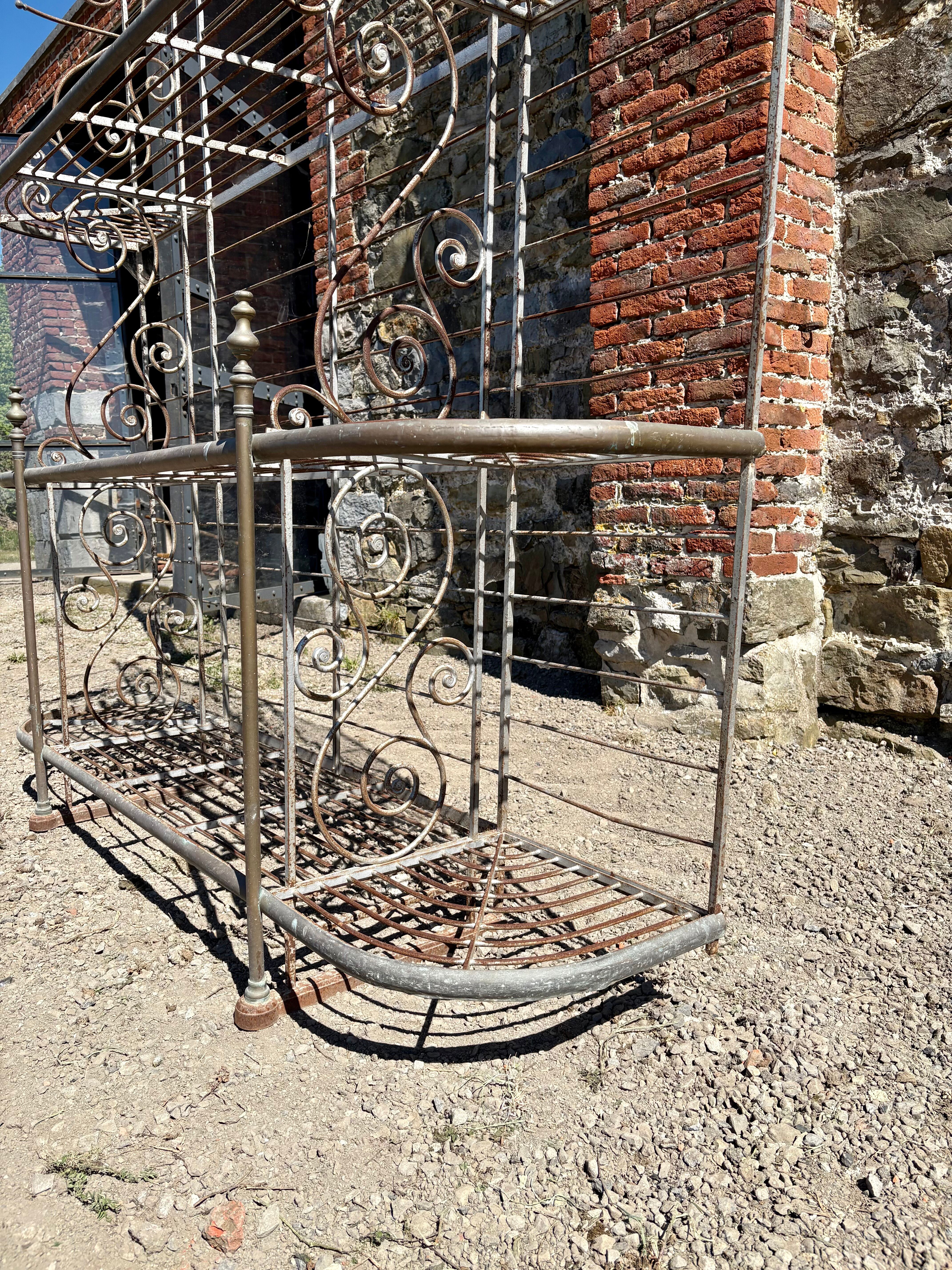 Large garden shelf / console in wrought iron – 19th century style