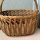 Panier en osier vintage