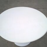 Tulip table