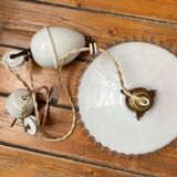 Opaline suspension rises and falls