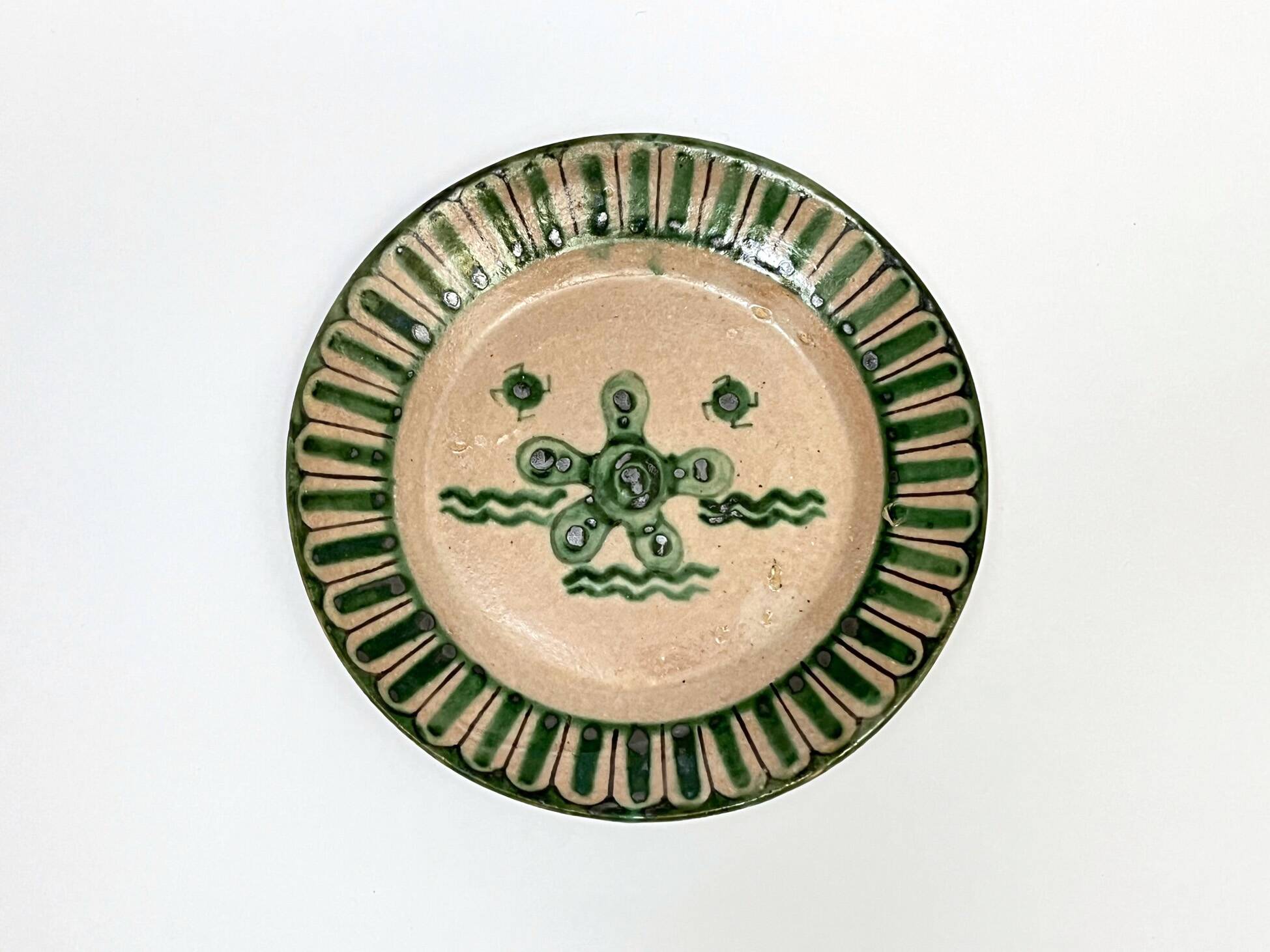 4 Vietri plates decorated by Fabbrica Ceramica Avallone, 1930s