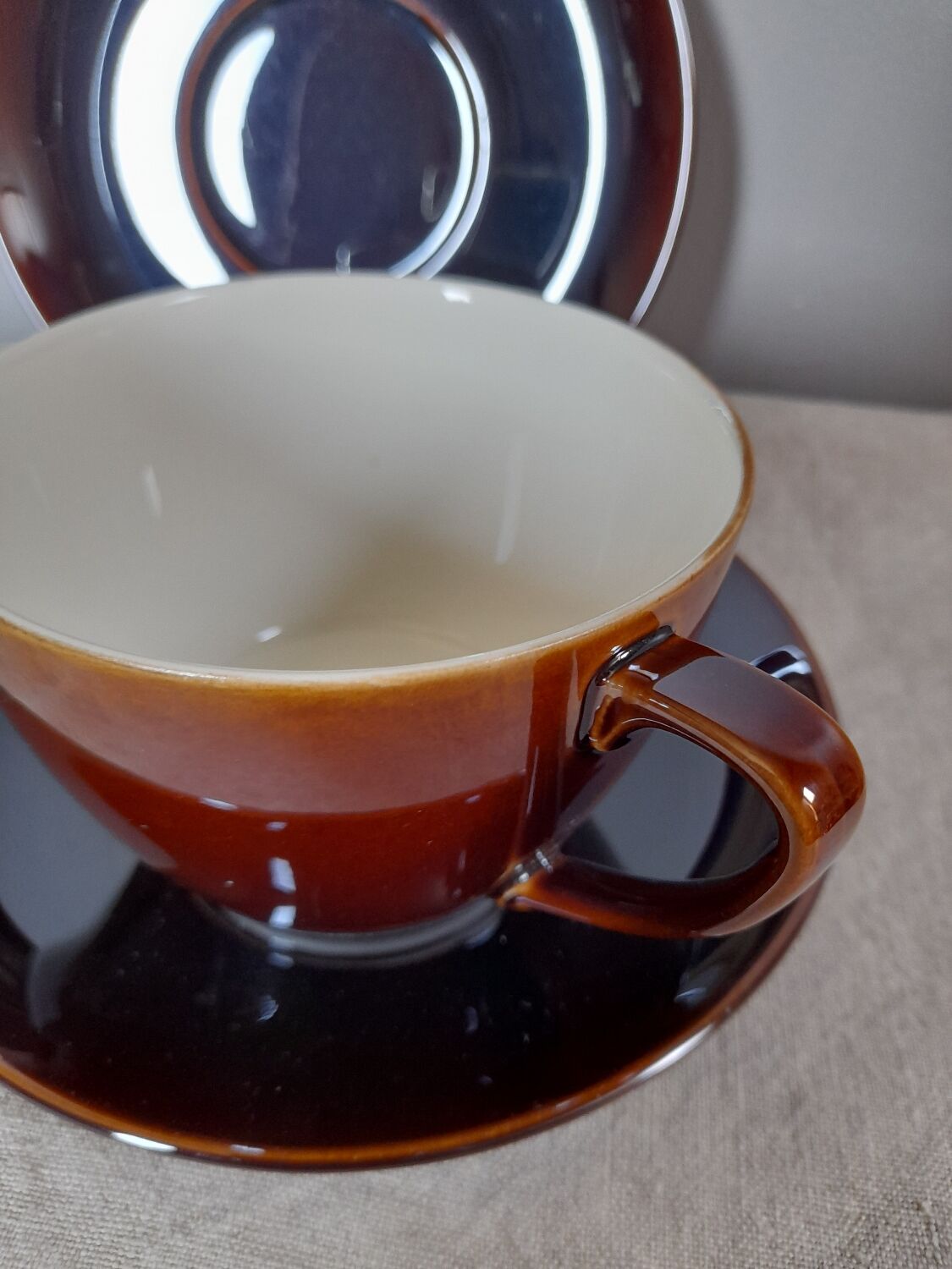 Breakfast cup and 2 subcups, Villeroy & Boch, Luxembourg model