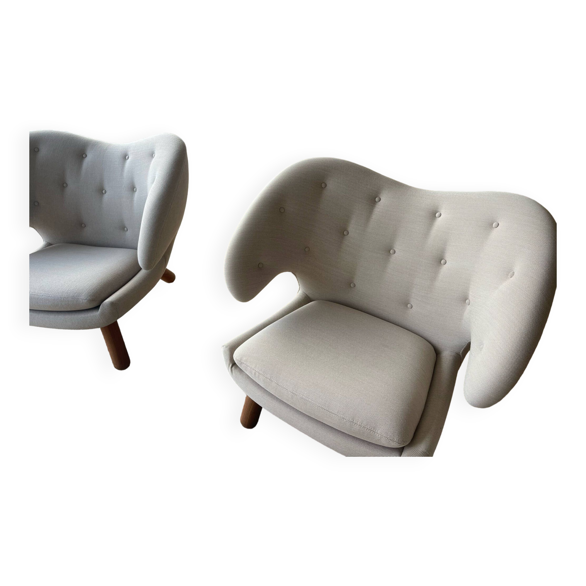 THE PELICAN CHAIR - FINN JUHL - 1940s